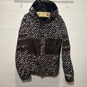 *Rare* ROGUE STATUS x GRENADE ARTIST SERIES GUNSHOW SNOWBOARDING JACKET MENS M